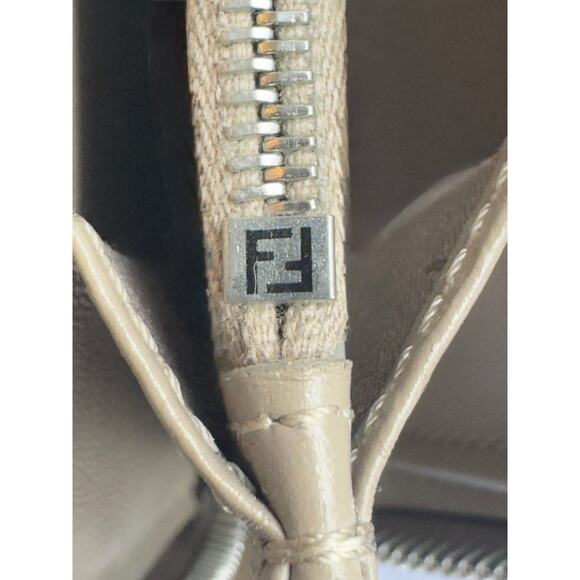 Fendi By the Way  Zip Around Leather Wallet - Picture 4 of 10
